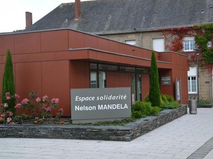 Espace-solidarité-N.-Mandela